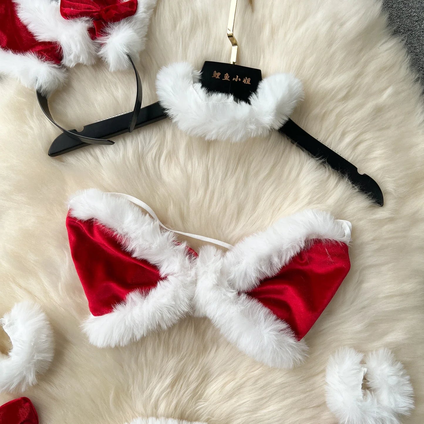 Women Sexy Christmas Velour Bra Brief Suits Fashion Intimate Lingerie 5 Piece Erotic Bras Thongs Outfits Underwear Sets